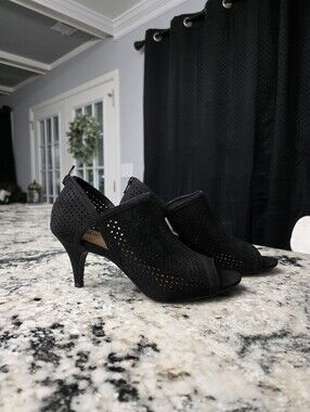 Style & Co. Womens Haddiee Open Toe Classic Pumps. Like NEW!
